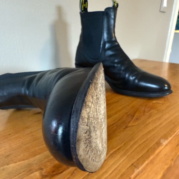 Vintage R.M. Williams Chelsea Boot "Macquarie" Style, block heel - Barely Used.! - Picture 4 of 15